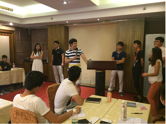 講師與學員互動